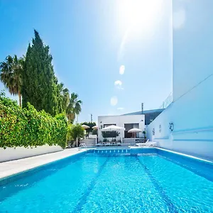 hostal-tarba-sant-antoni-de-portmany-ibiza.balearic-islands.net/